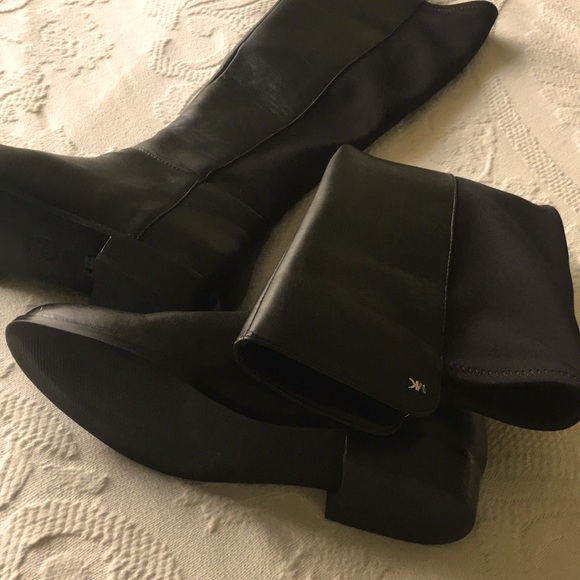MICHAEL KORS BLACK LONG BOOTS - - Picture 2 of 9
